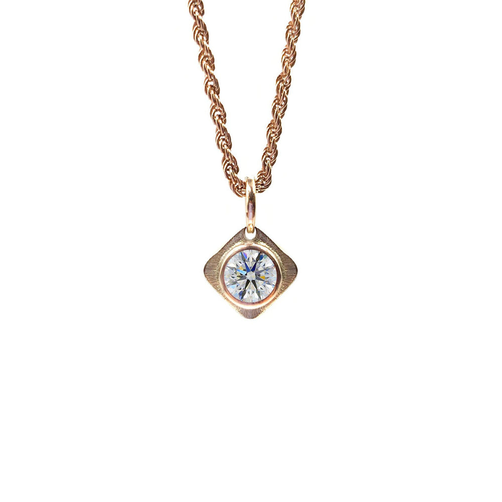 Art Deco V-Shape Pendant Necklace