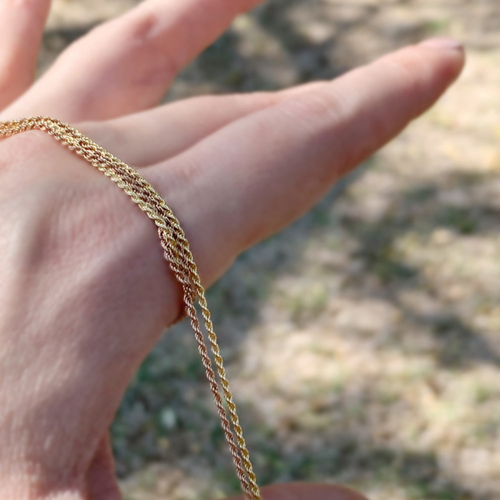 
            
                Load image into Gallery viewer, Rope Style 9ct gold chain
            
        
